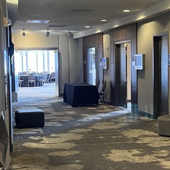 RENAISSANCE ST LOUIS AIRPORT HOTEL - Updated January 2026 - 247 Photos