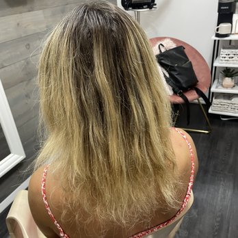 Belulino Hair Studio - Before..YIKES. - Hair Salons Near Me - Hermosa Beach, California Belulino Hair Studio - Before..YIKES. - Hair Salons Near Me - Hermosa Beach, California