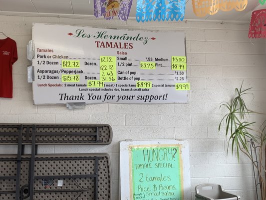 Los Hernández Tamales by null