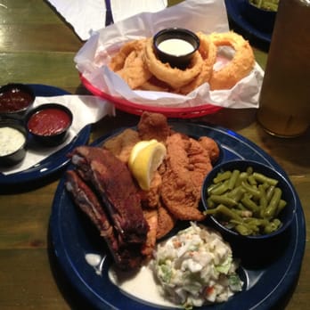 Cherry Creek Catfish - Sampler plate: pork ribs, fried shrimp and fried catfish apprx $11 - Seafood Near Me - Austin, Texas