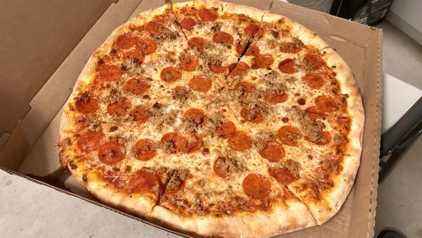 Caliano Pizza by null