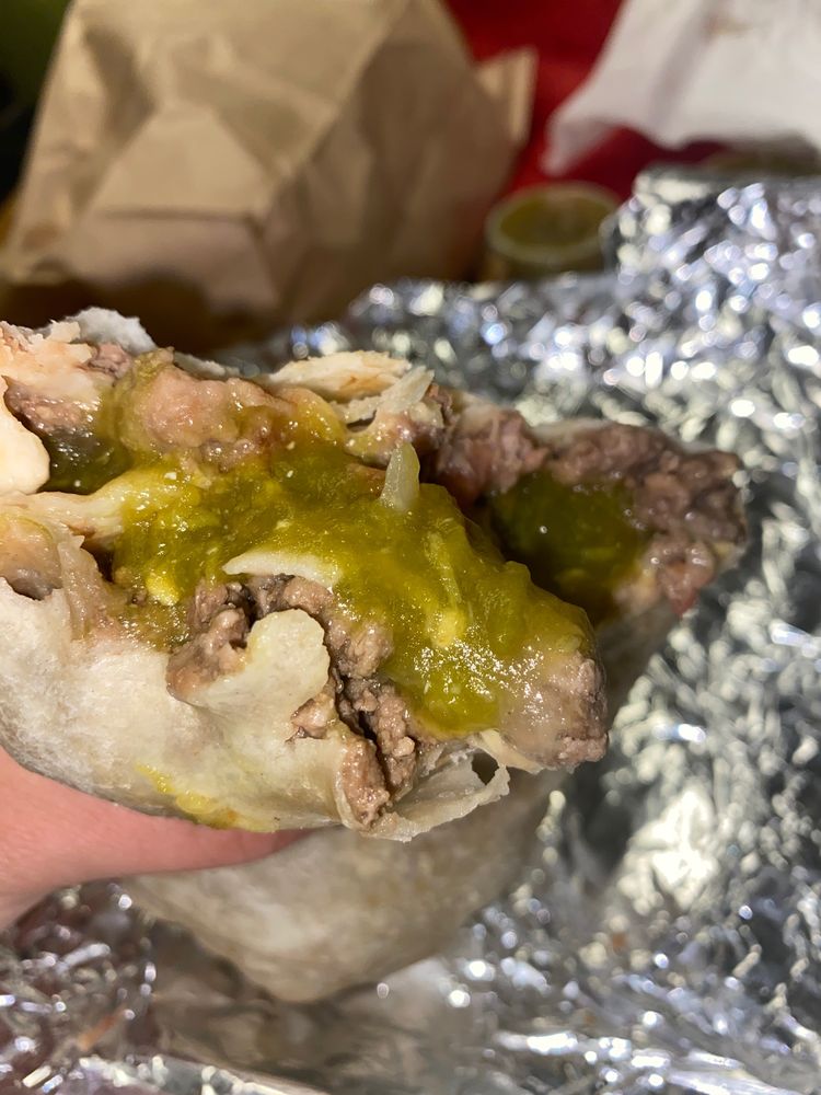 RAYMOND’S HAMBURGERS AND TACOS 105 Photos & 137 Reviews Burgers