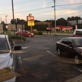 Wendy's - cars parked in a parking lot - Fast Food Near Me - Jefferson, Georgia Wendy's - cars parked in a parking lot - Fast Food Near Me - Jefferson, Georgia
