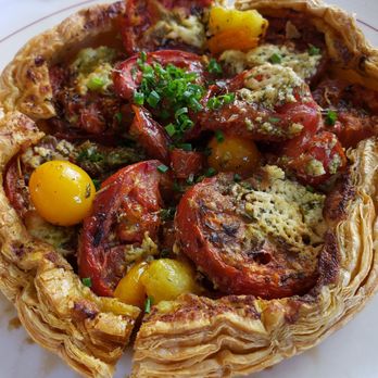 Pomeroy - Tomato tarte appetizer - French Near Me - Winnetka, Illinois
