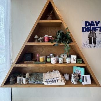 Daydrift - Coffee & Tea Near Me - Costa Mesa, California