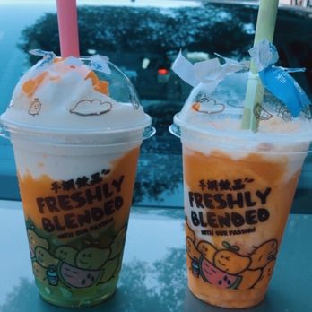 Hui Lau Shan - D6. Mango and Coconut Juice with Aloe Jelly & D3. Pomelo and Mango with Sago - Desserts Near Me - Berkeley, California