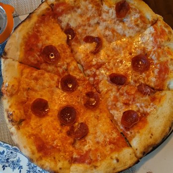 Bramble - The Knickerbocker pizza - Pizza Near Me - Essex, Vermont