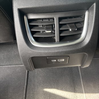 Budget - Back seat Vent dirty - Car Rental Near Me - Jacksonville, Florida