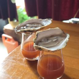 Oyster shooter