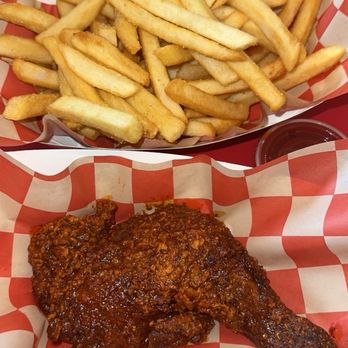 Pecking House - IG: Taste_bbuddz April 2025 - Chicken Shop Near Me - New York, New York Pecking House - IG: Taste_bbuddz April 2025 - Chicken Shop Near Me - New York, New York