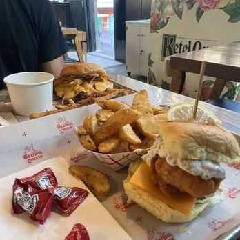 Chefs Hall - Pilot combo from Red Eye - Food Court Near Me - Toronto, Ontario