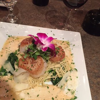 The Twisted Cork - Wine Bars Near Me - Grants Pass, Oregon