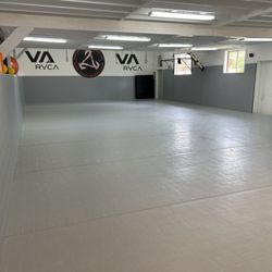 We have super spacious elevated state-of-the-art platform under the Jiujitsu mats for the highest comfortability and safety.