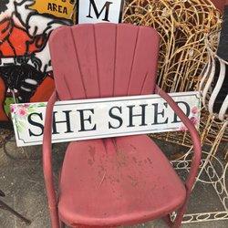 Old Sale Barn Antique Outlet - Cute sign and old chair