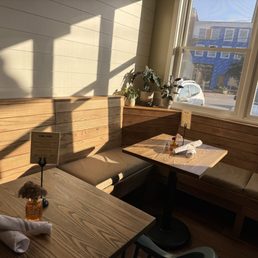Inside seating. Inside seating.