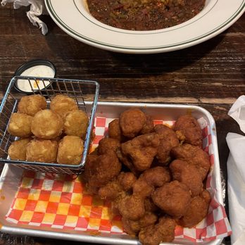 Earl's - Buffalo cauliflower wings are perfectly done! Couldn't ask for better quality. - American Near Me - Winston-Salem, North Carolina