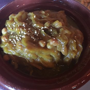 Teteria Restaurante Marrakech - Chicken with raisins and caramelized onions. - Moroccan Near Me - Granada, GR