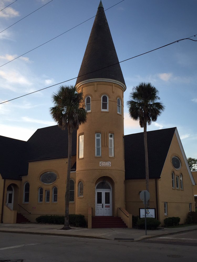 Slide of 1st Choice Roofing