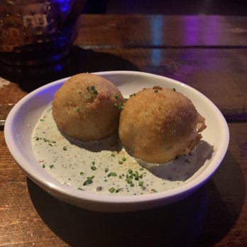 St Vincent Wine - Confit chicken arancini - Wine Bars Near Me - Washington, DC, District of Columbia St Vincent Wine - Confit chicken arancini - Wine Bars Near Me - Washington, DC, District of Columbia