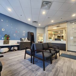 Centennial Lakes Dental Group - Waiting area
