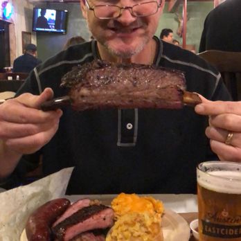 Stiles Switch BBQ & Brew - Barbeque Near Me - Austin, Texas