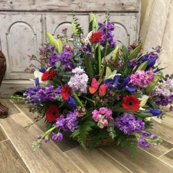 Enchanted Flowers & More