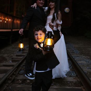 Fallen Moon Photography - Event Photography Near Me