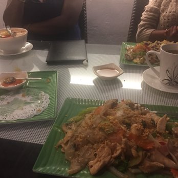 Bhan Baitong - Thai Near Me - Lake Forest, California Bhan Baitong - Thai Near Me - Lake Forest, California