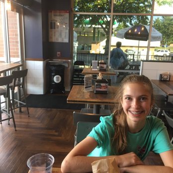 Urban Counter - Inside decor with young hungry daughter! - Sandwiches Near Me - St. Charles, Illinois