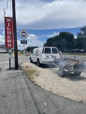 Wilber's Barbecue by null