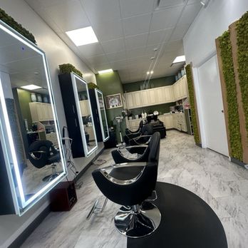 Rubels Head Spa - Super clean - Hair Salons Near Me - Montebello, California