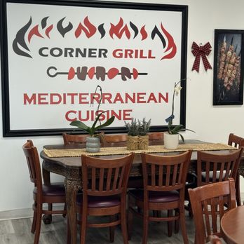 Corner grill - Cute little restaurant tucked in the back corner of the shopping center - Persian/Iranian Near Me - Vista, California