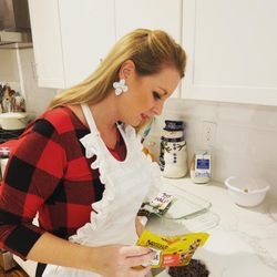 Decker Delights - Junior League of Washington Holiday Cookie Class