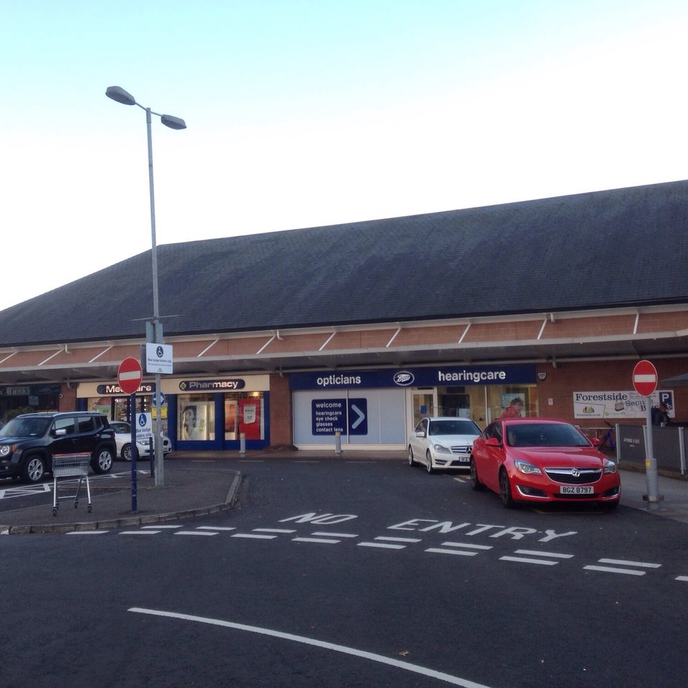 Forestside Shopping Centre - Shopping Centers Near Me - Belfast, BFS