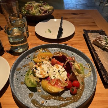 Prato - Tomato Heirloom salad was delicious. Also ordered an appetizer that was great. Nice lighting. - Pizza Near Me - Winter Park, Florida Prato - Tomato Heirloom salad was delicious. Also ordered an appetizer that was great. Nice lighting. - Pizza Near Me - Winter Park, Florida