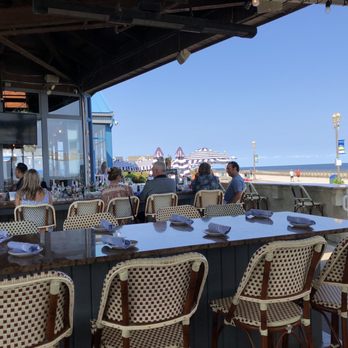 Rooney's Oceanfront Restaurant - Outside seating - Seafood Near Me - Long Branch, New Jersey