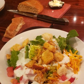 LongHorn Steakhouse - Dinner salad with homemade blue cheese dressing, yum! - Steakhouses Near Me - Lafayette, Louisiana