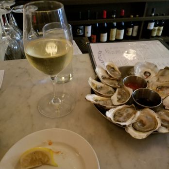 Neptune Oyster - Seafood Near Me - Boston, Massachusetts Neptune Oyster - Seafood Near Me - Boston, Massachusetts