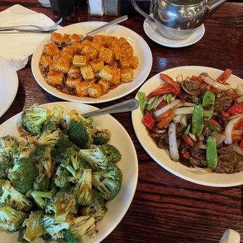 Taipei South - Sesame tofu, garlic broccoli and Szechuan beef - Chinese Near Me - Charlotte, North Carolina