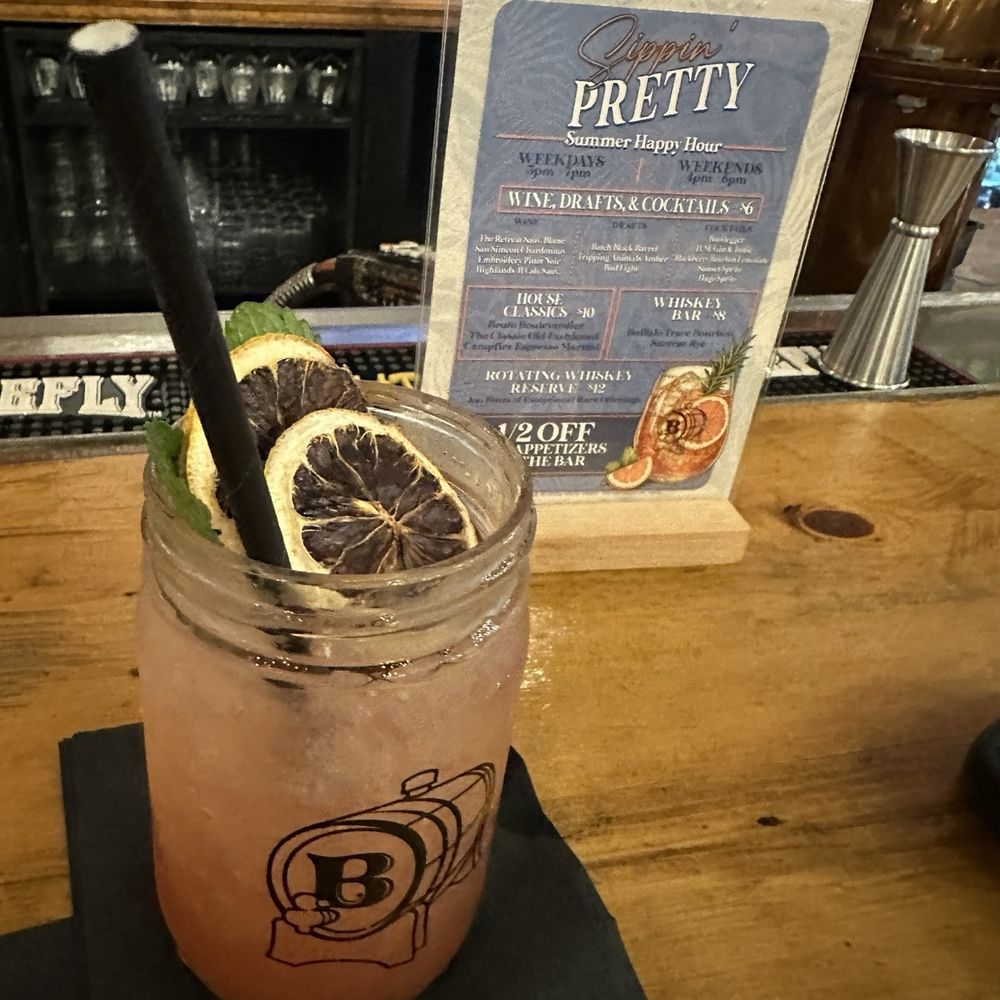 Batch Local Kitchen - Blackberry Bourbon Lemonade - Cocktail Bars Near Me - West Palm Beach, Florida Batch Local Kitchen - Blackberry Bourbon Lemonade - Cocktail Bars Near Me - West Palm Beach, Florida