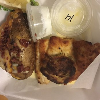 Hurricane Hanks - Grouped stuffed with crab cake - American Near Me - Holmes Beach, Florida