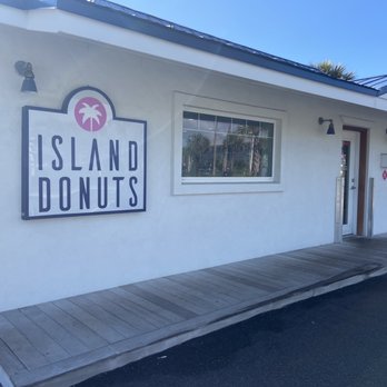 Island Donuts & Bagels - Cute tiny place- don't miss it!! - Donuts Near Me - St. Augustine, Florida Island Donuts & Bagels - Cute tiny place- don't miss it!! - Donuts Near Me - St. Augustine, Florida