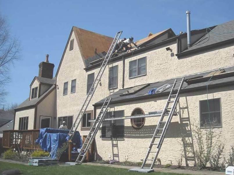 Slide of WH Construction & Roofing