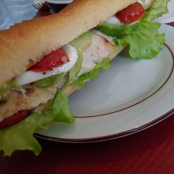 Ficelle - Trio (egg, chicken and avocado) - Cafes Near Me - Paris, 75 Ficelle - Trio (egg, chicken and avocado) - Cafes Near Me - Paris, 75