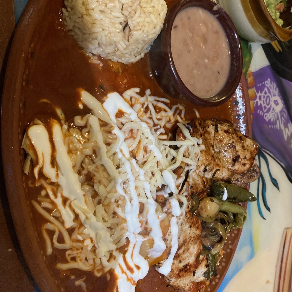 Los Molcajetes Del Valle - Chicken - Mexican Near Me - Naples, Florida