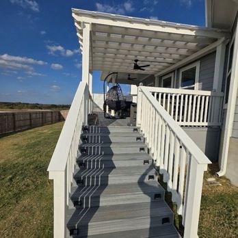 Palm Construction - Decks & Railing Near Me - Austin, Texas