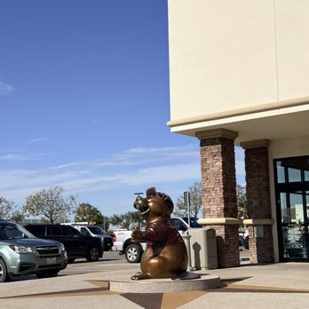 Buc-ee's - Gas Stations Near Me - Katy, Texas