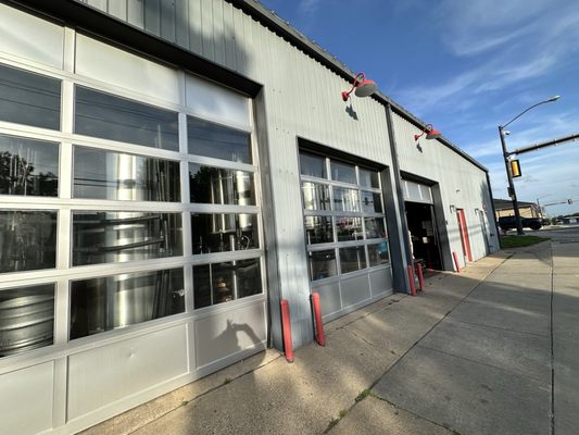 Cowtown Brewing Company by null