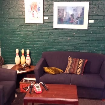 Diamonds Coffee Shoppe - One room to lounge - Coffee & Tea Near Me - Minneapolis, Minnesota Diamonds Coffee Shoppe - One room to lounge - Coffee & Tea Near Me - Minneapolis, Minnesota