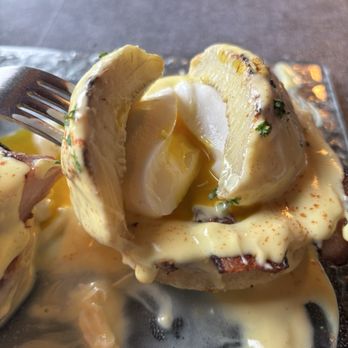 La Maison Cafe - Eggs sardou with the artichoke bottom and thick slab bacon! - Breakfast & Brunch Near Me - Newport, Oregon